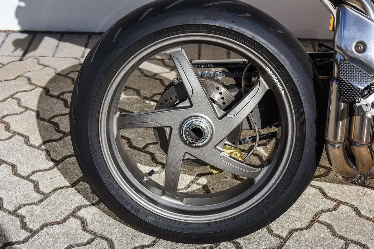 2000 Ducati 996 Superbike