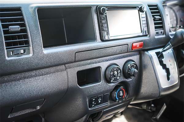 2018 Toyota Hiace Commuter KDH223R
