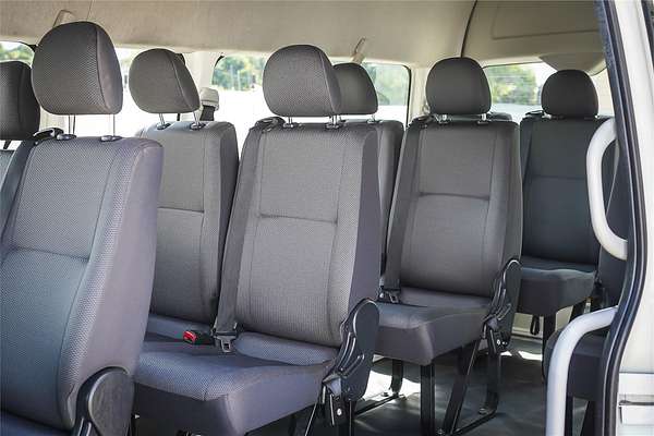 2018 Toyota Hiace Commuter KDH223R