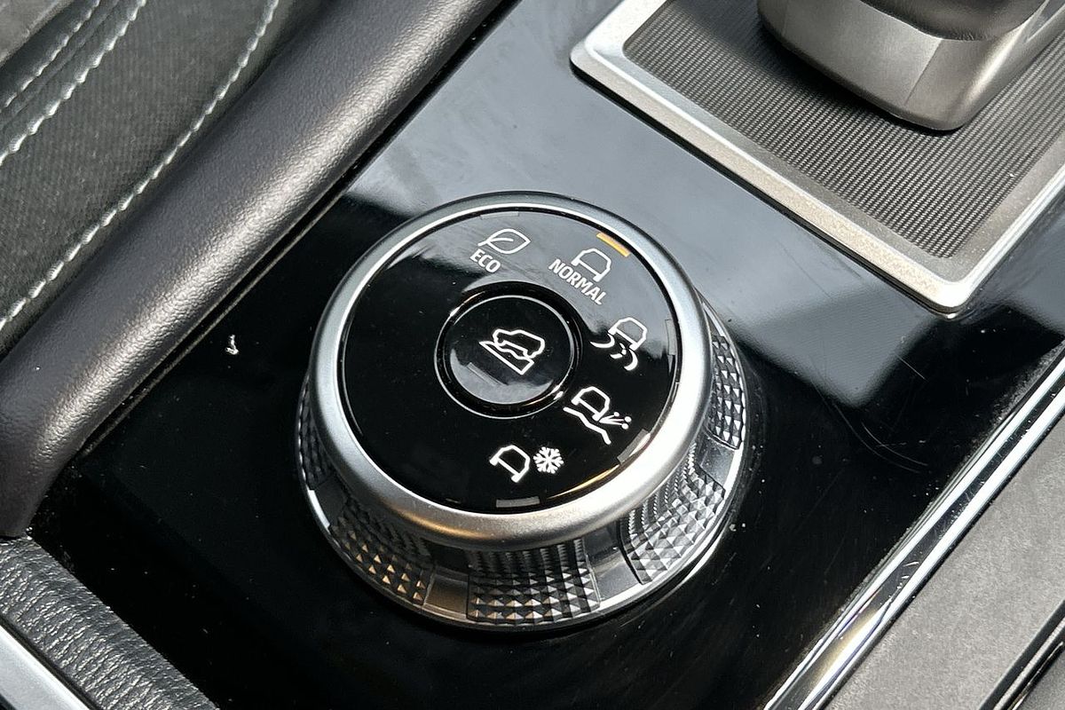 2023 Mitsubishi Outlander LS ZM