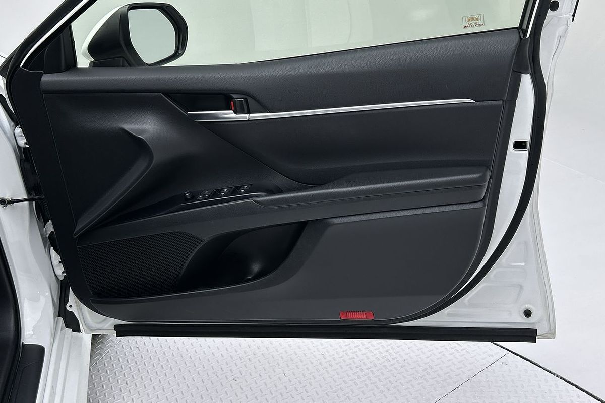 2021 Toyota Camry Ascent AXVH70R