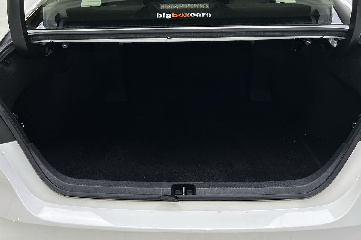 2021 Toyota Camry Ascent AXVH70R