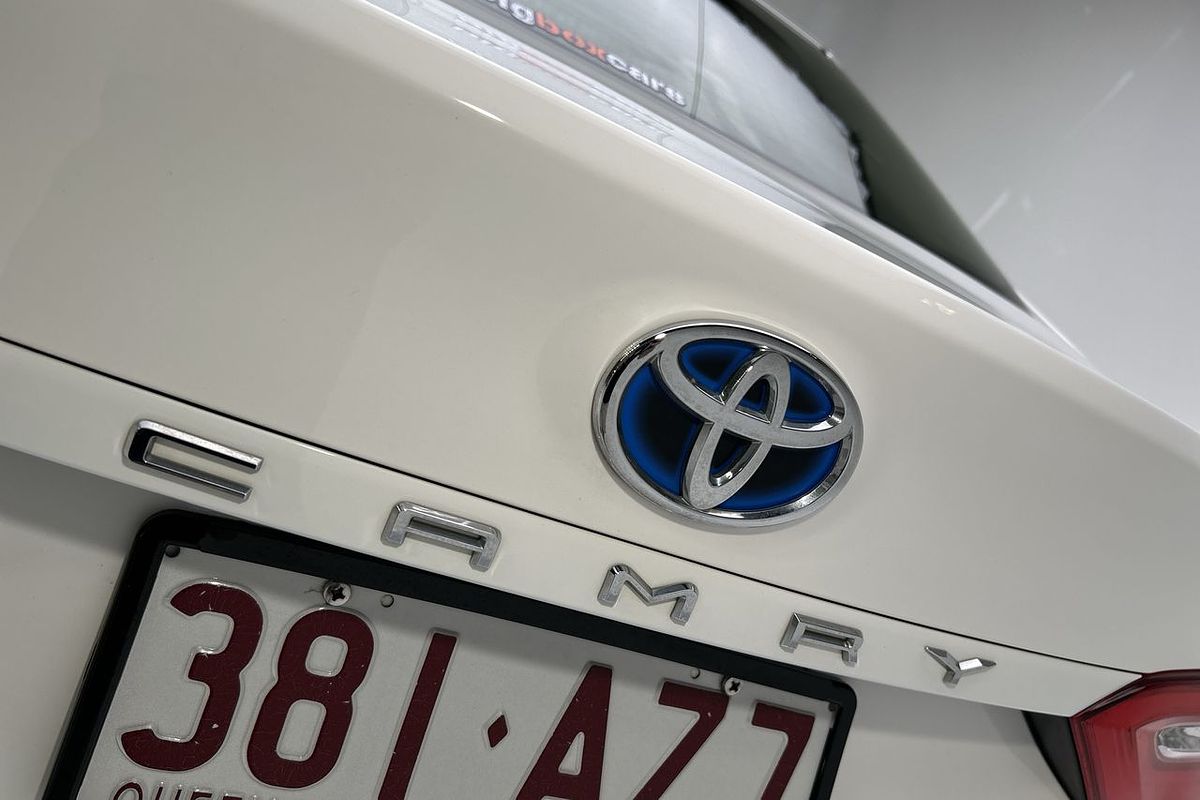2021 Toyota Camry Ascent AXVH70R
