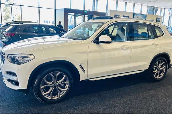 2021 BMW X3 sDrive20i G01
