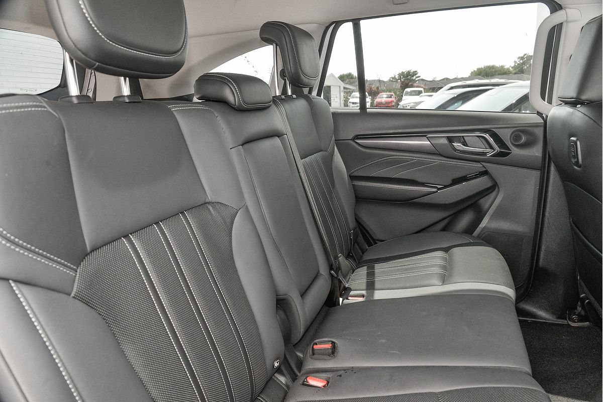 2023 Isuzu MU-X LS-T