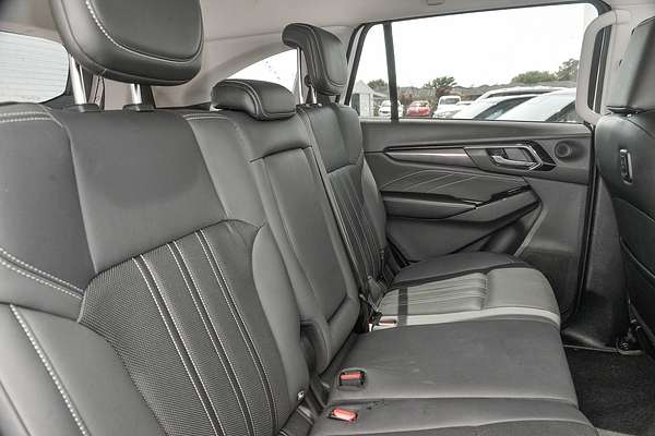 2023 Isuzu MU-X LS-T