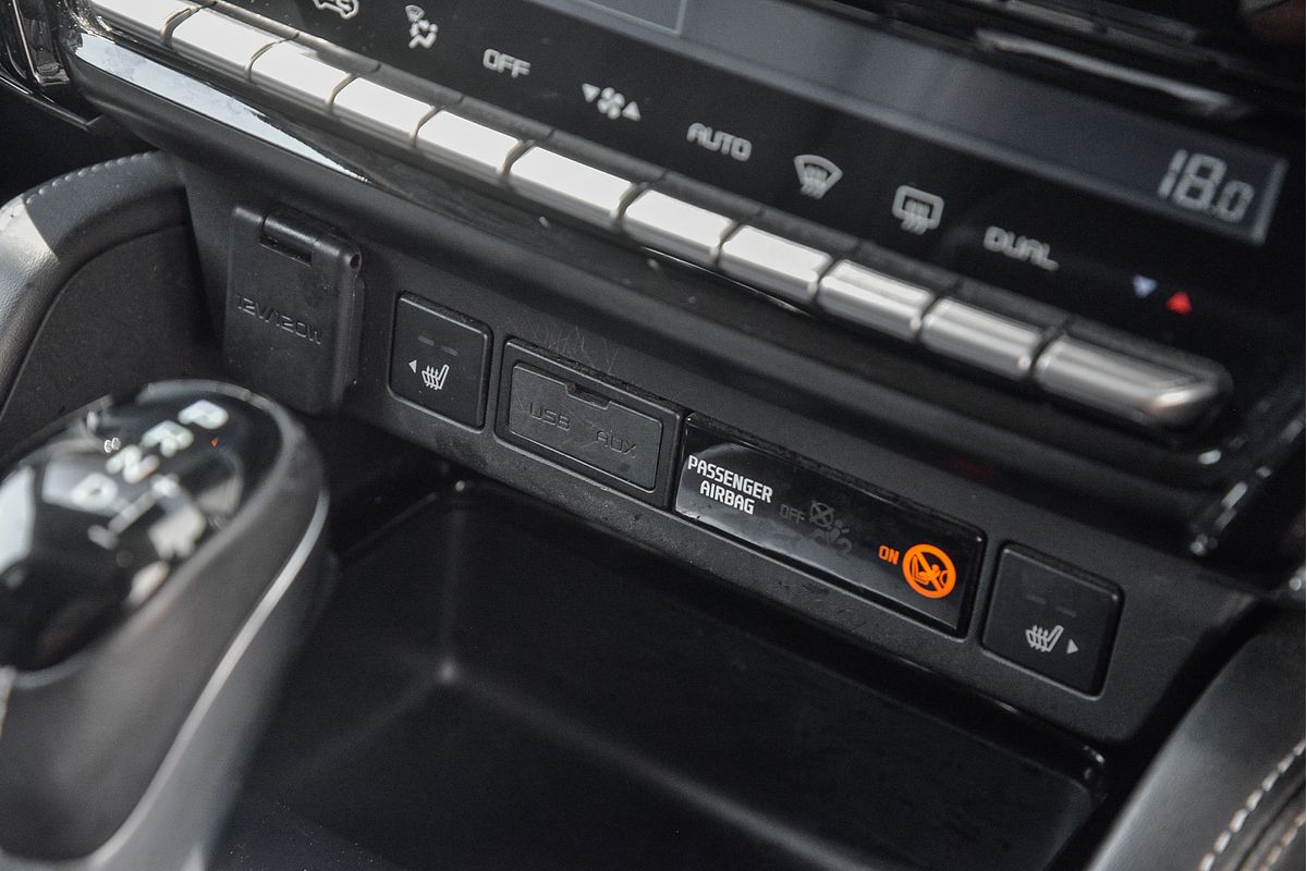 2023 Isuzu MU-X LS-T
