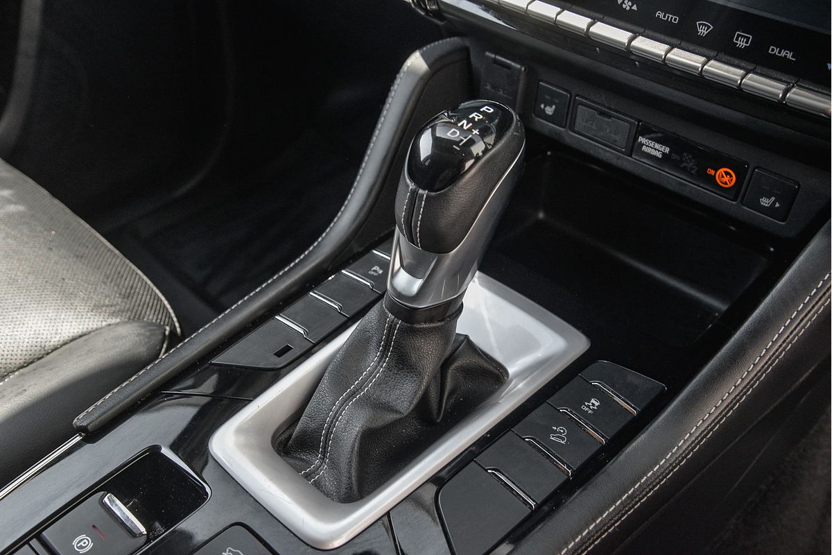 2023 Isuzu MU-X LS-T
