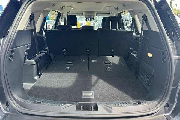 2024 Ford Everest Ambiente