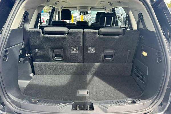 2024 Ford Everest Ambiente