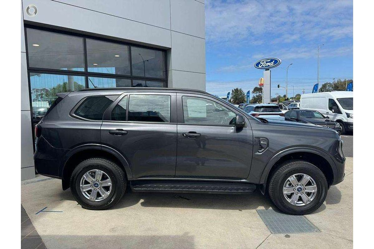 2024 Ford Everest Ambiente