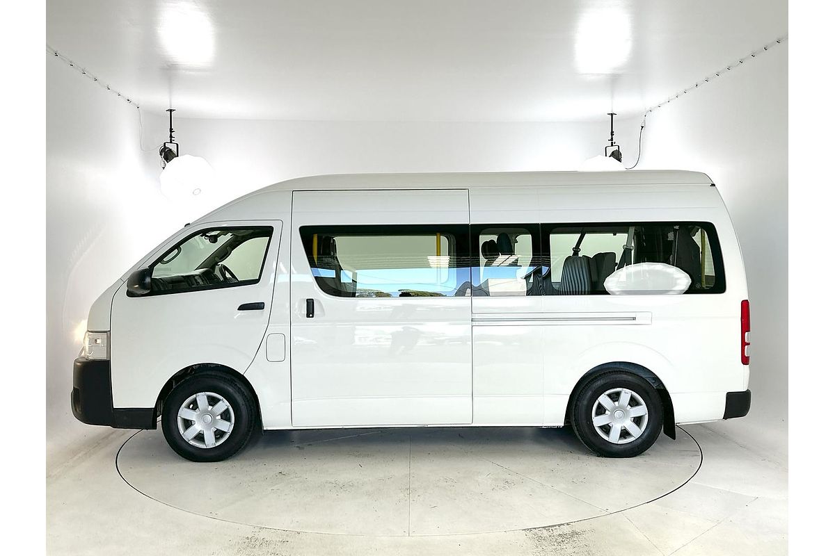 2017 Toyota Hiace Commuter KDH223R