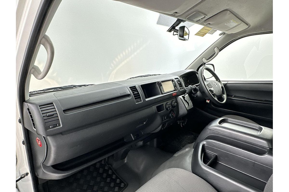 2017 Toyota Hiace Commuter KDH223R