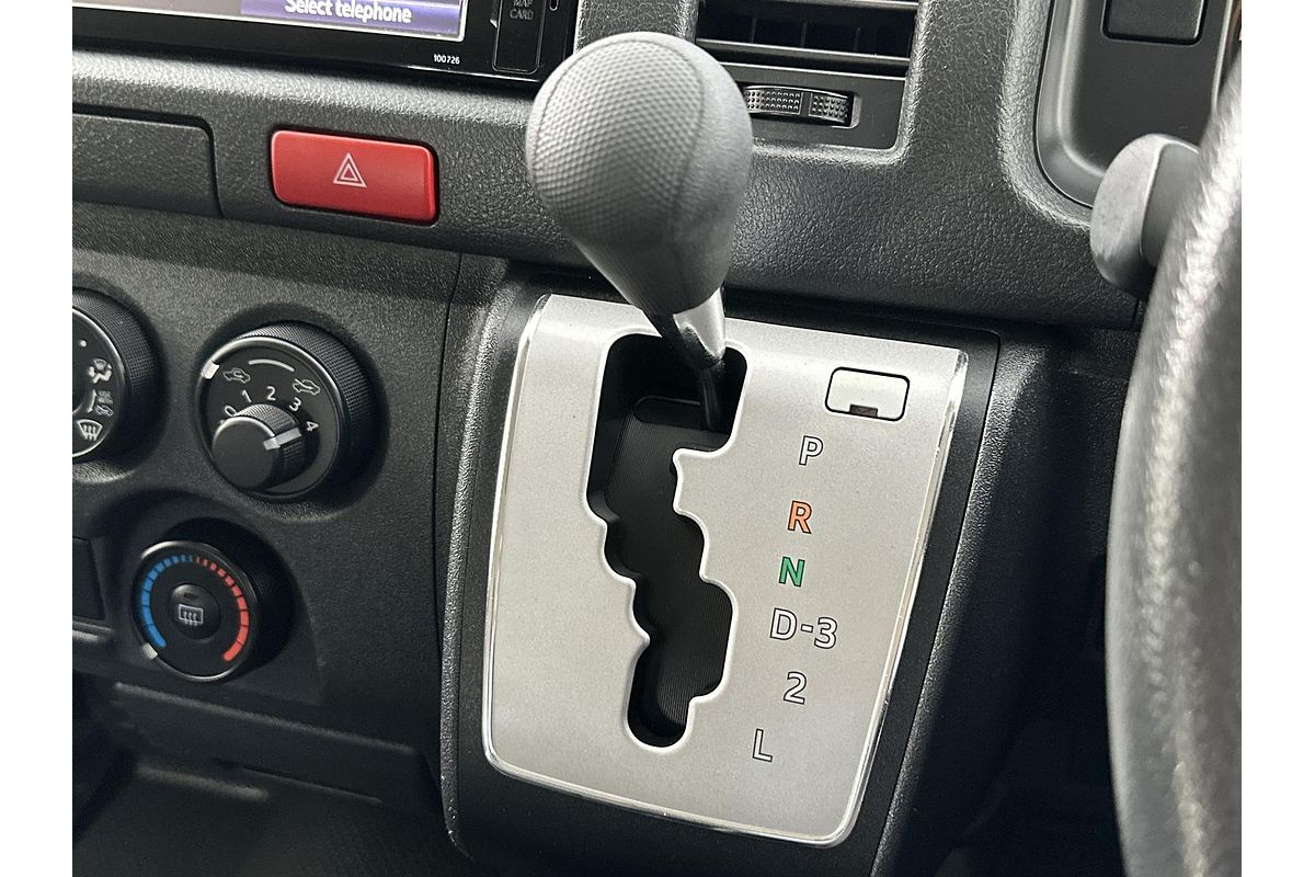 2017 Toyota Hiace Commuter KDH223R