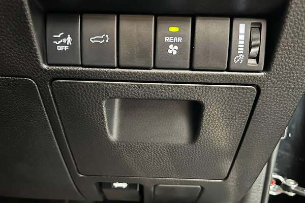 2024 Isuzu MU-X LS-U