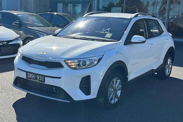 2024 Kia Stonic S YB