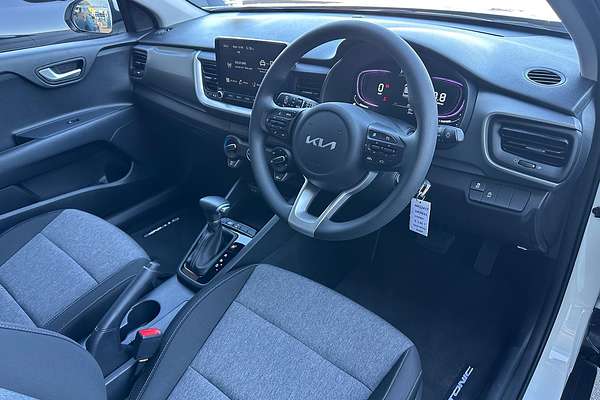 2024 Kia Stonic S YB