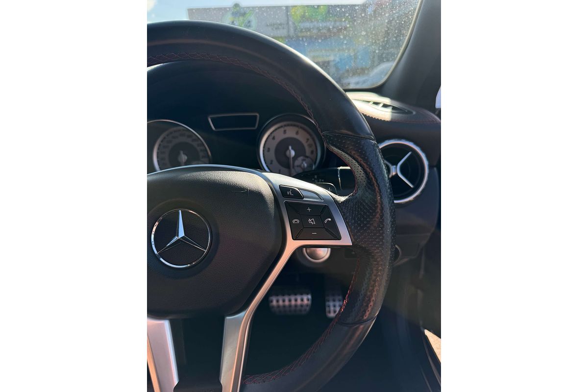2015 Mercedes-Benz GLA-Class GLA250 X156