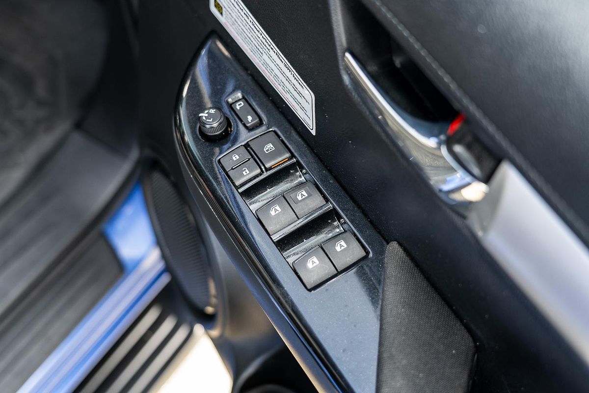 2021 Toyota Hilux SR5 GUN126R 4X4