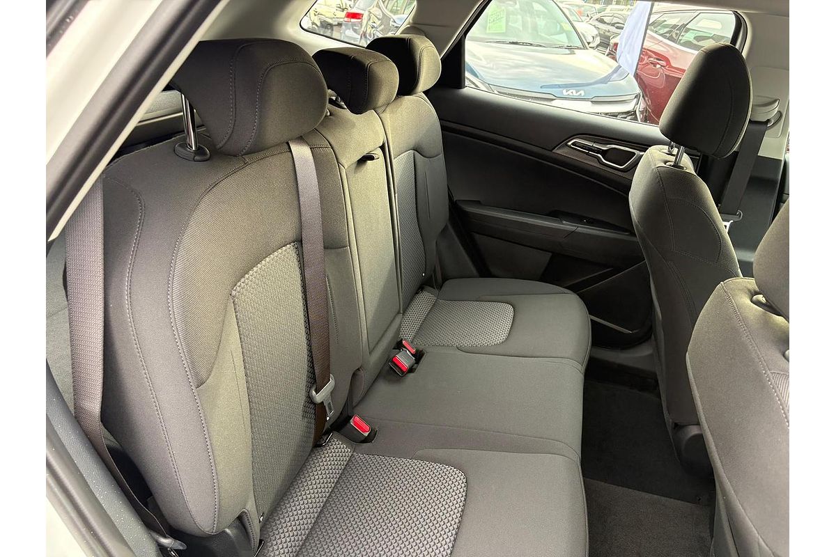 2024 Kia Sportage S NQ5