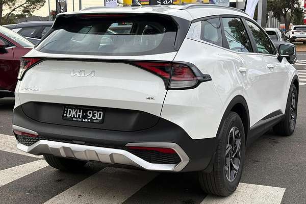 2024 Kia Sportage S NQ5