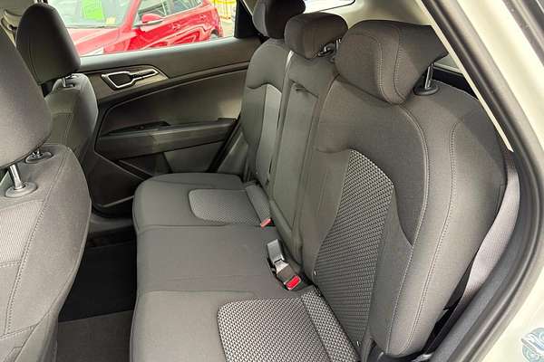 2024 Kia Sportage S NQ5
