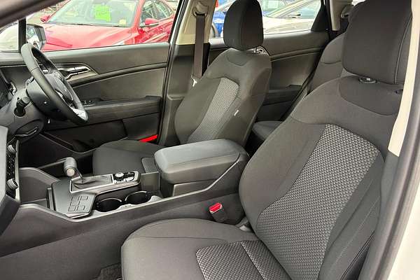 2024 Kia Sportage S NQ5