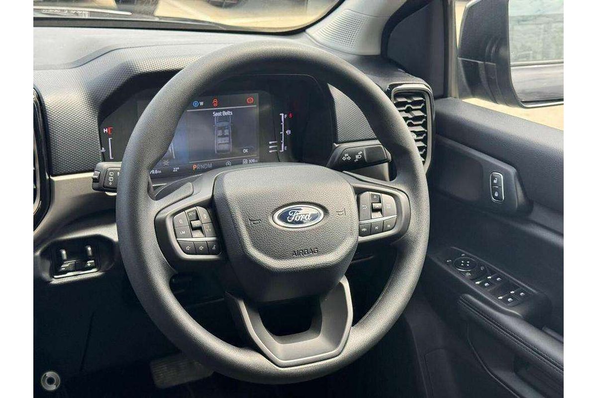 2024 Ford Everest Ambiente