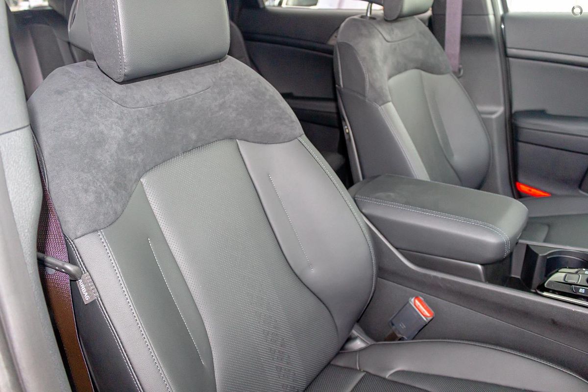 2025 Kia Sportage GT-Line NQ5