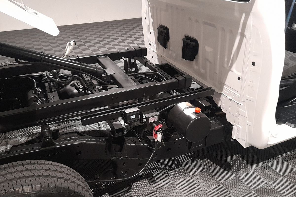 2019 Toyota Hilux Workmate TGN121R Rear Wheel Drive