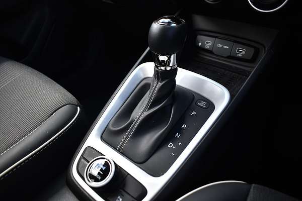 2024 Hyundai Venue Active QX.V5