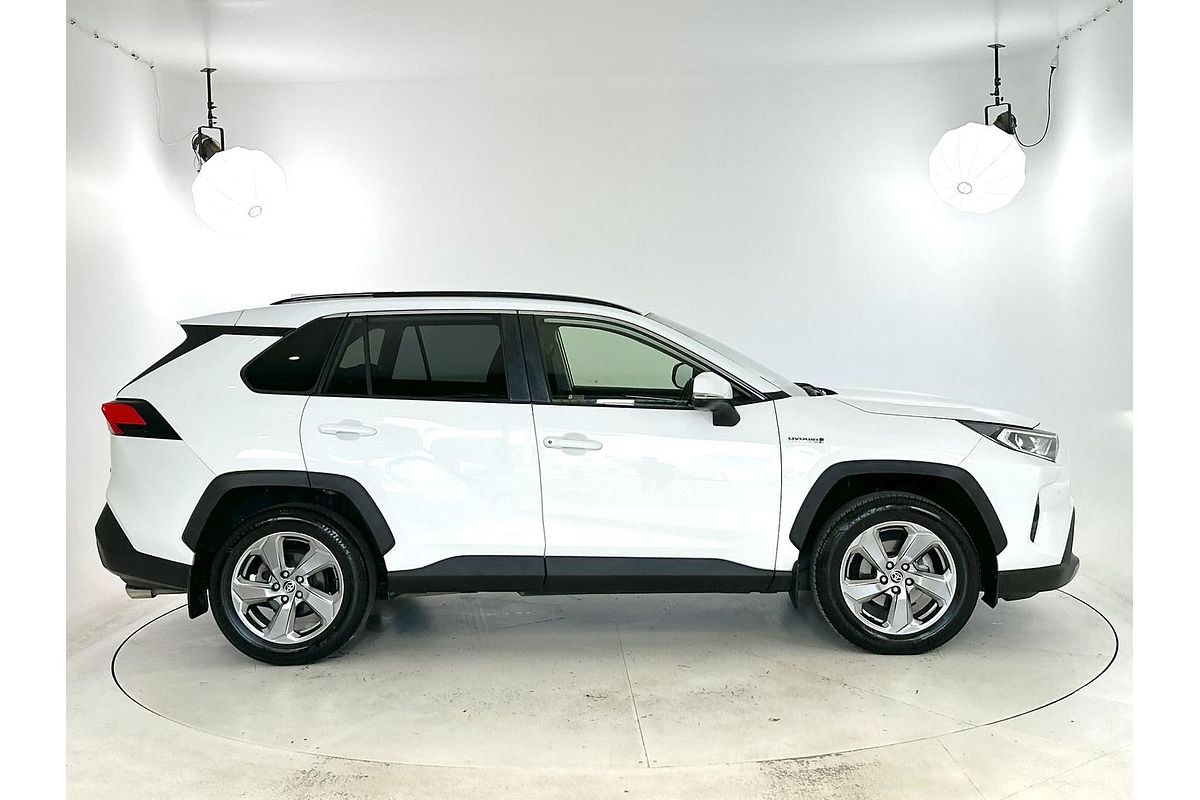 2020 Toyota RAV4 GXL AXAH52R