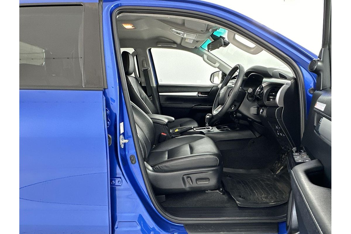 2023 Toyota Hilux SR5 GUN126R 4X4