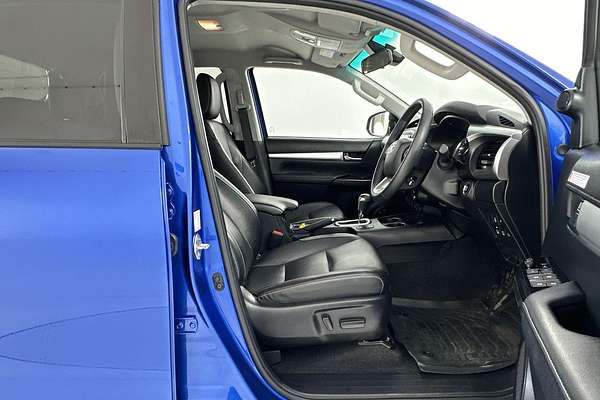 2023 Toyota Hilux SR5 GUN126R 4X4