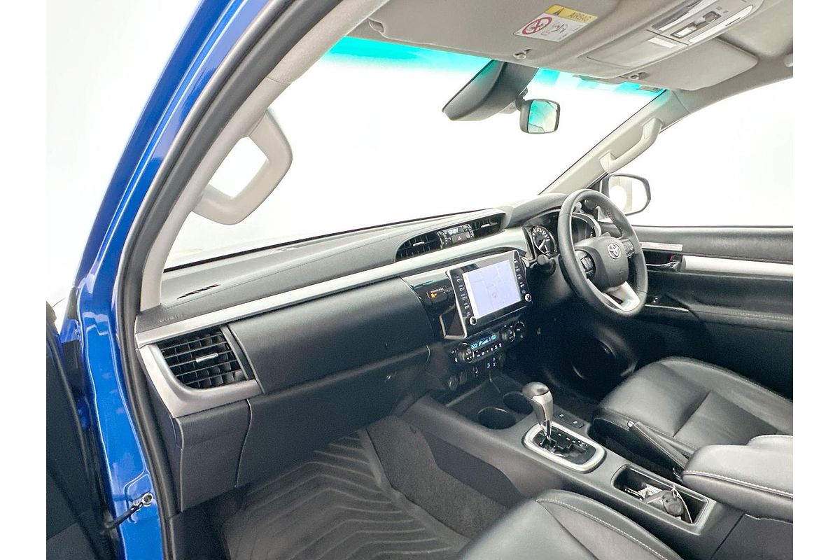 2023 Toyota Hilux SR5 GUN126R 4X4