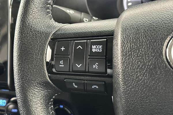 2023 Toyota Hilux SR5 GUN126R 4X4