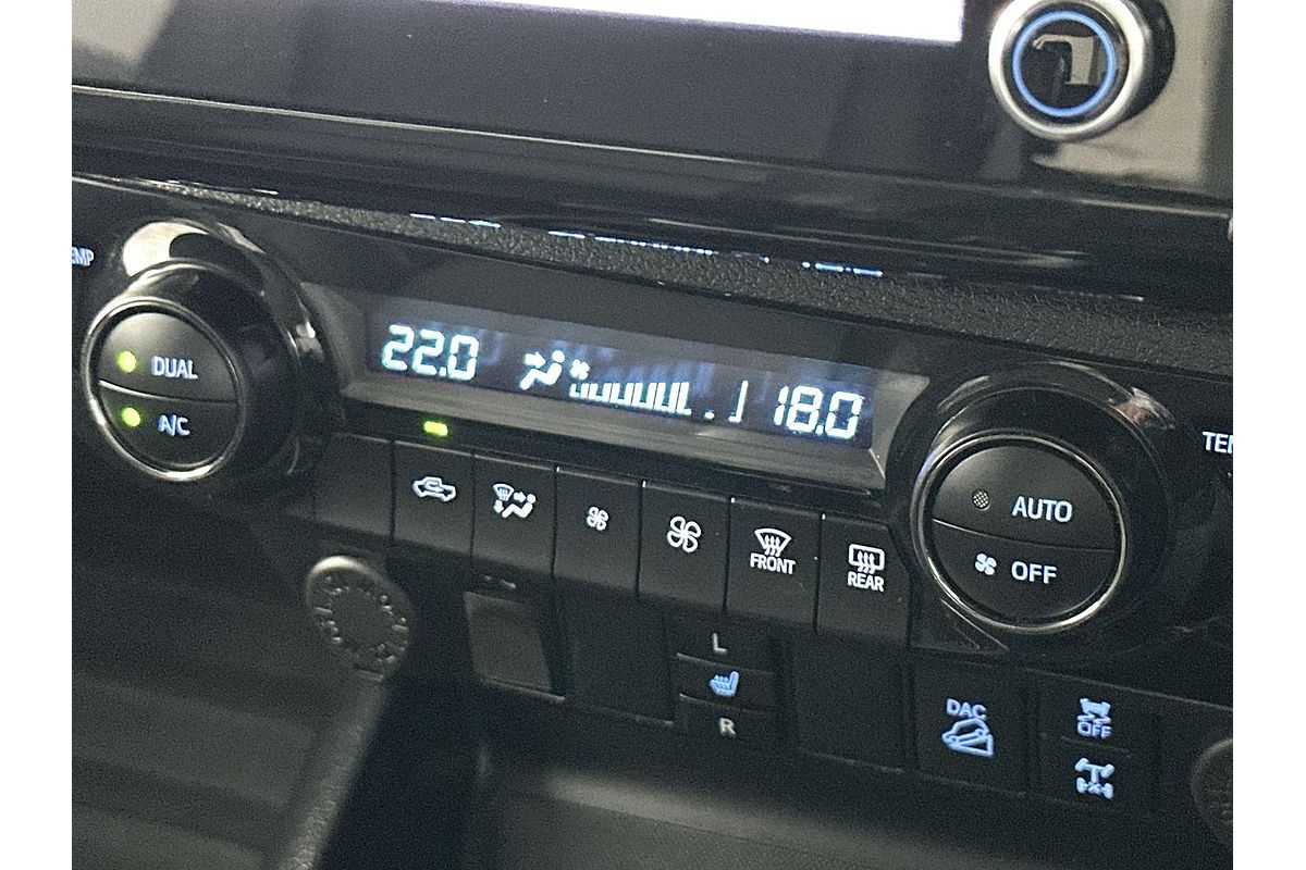 2023 Toyota Hilux SR5 GUN126R 4X4