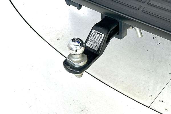 2023 Toyota Hilux SR5 GUN126R 4X4