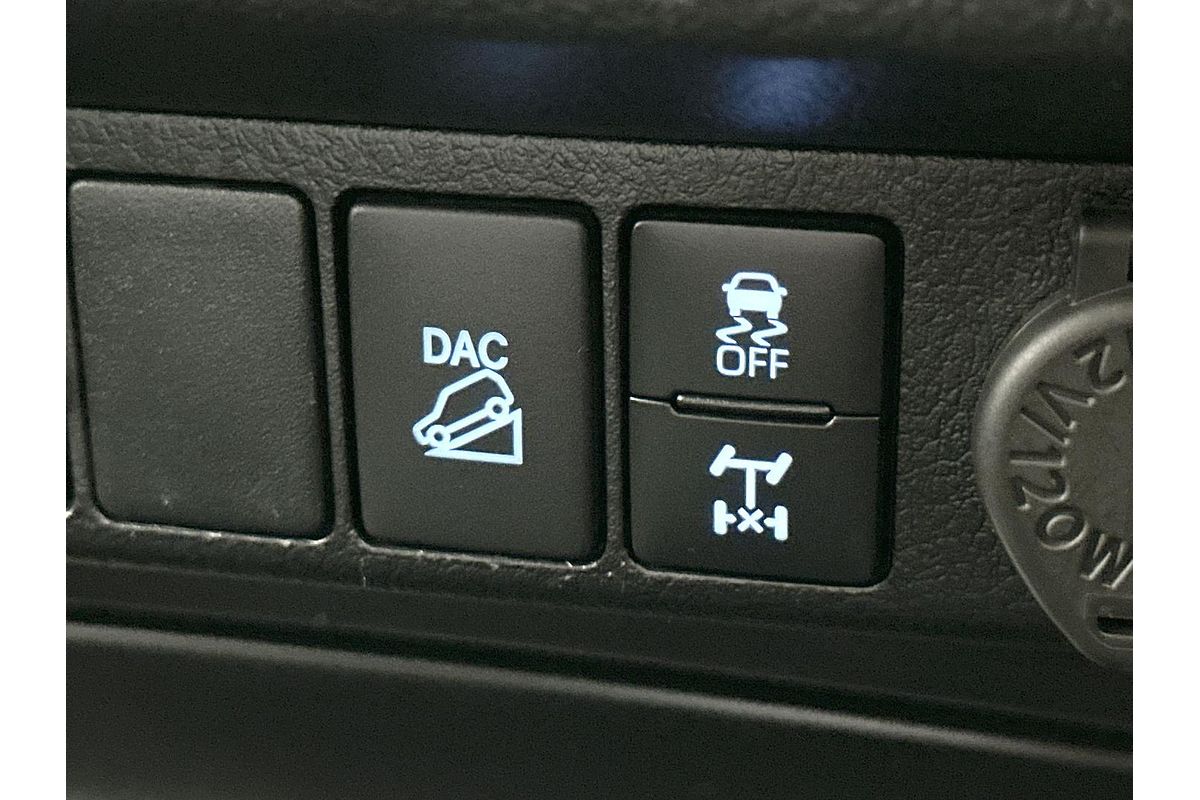 2023 Toyota Hilux SR5 GUN126R 4X4