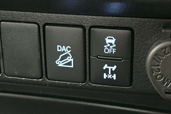 2023 Toyota Hilux SR5 GUN126R 4X4