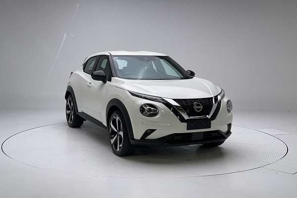 2023 Nissan JUKE ST-L F16