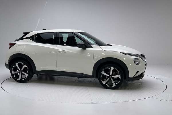 2023 Nissan JUKE ST-L F16
