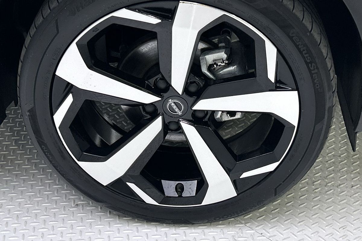 2023 Nissan JUKE ST-L F16