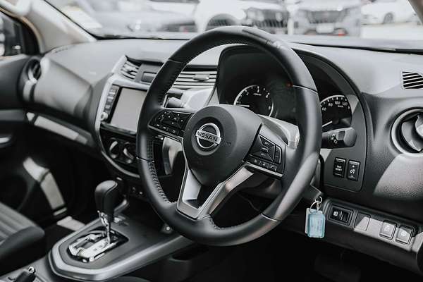2024 Nissan Navara Black Edition D23 4X4