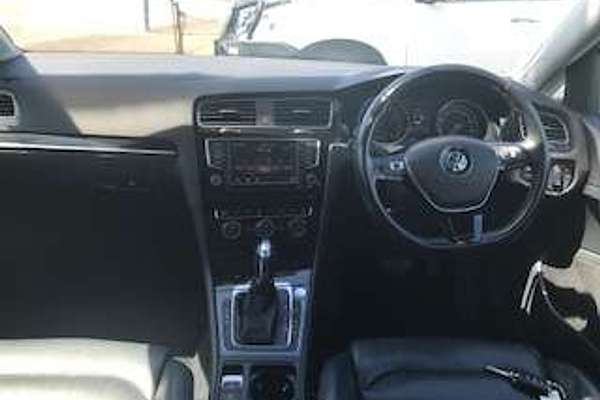 2015 Volkswagen Golf 90TSI 7