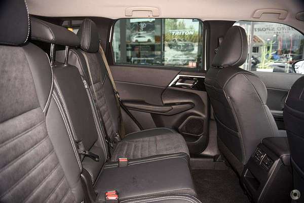 2024 Mitsubishi Outlander Aspire ZM AWD