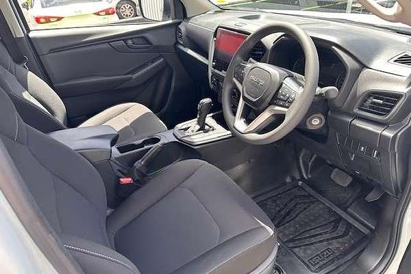 2024 Isuzu D-MAX SX High Ride Rear Wheel Drive