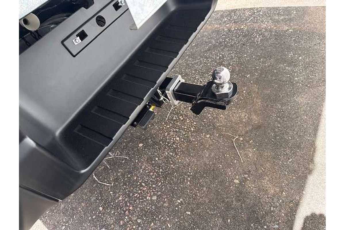 2024 Isuzu D-MAX SX High Ride Rear Wheel Drive