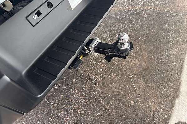 2024 Isuzu D-MAX SX High Ride Rear Wheel Drive