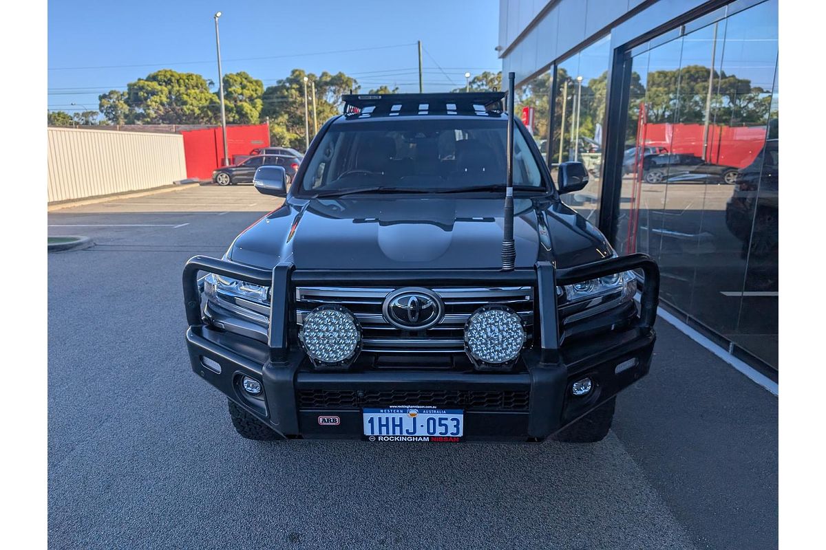 2021 Toyota Landcruiser Sahara VDJ200R